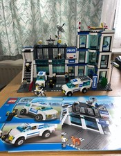 LEGO CITY: Police Station