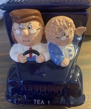 Lyons Tetley Tea Van Biscuit