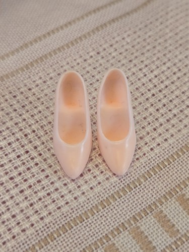 Vintage barbie 1984 peaches - vintage,