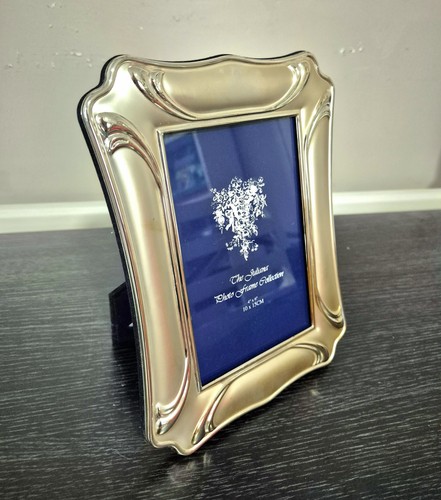 Ornate silver juliana photo - silver,