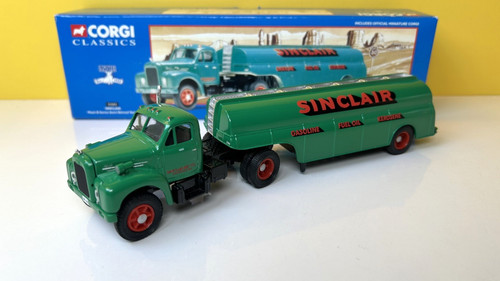 Corgi classics 53202 - corgi, b