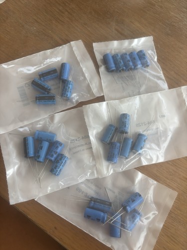 Lot 50v 100uf - of,