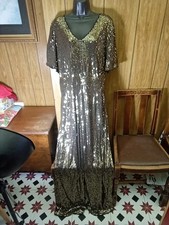 STUNNING FLATTERING STRETCHY SPARKLY GOLD SEQUIN JUMPSUIT SIZE 20 NEW WITH TAGS
