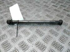 Suzuki GN 250 (1992) Wheel Spindle Front