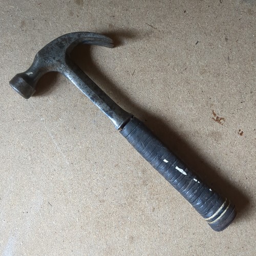 Estwing 20oz claw hammer - 20oz,