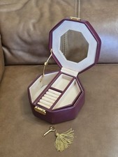 “Dulwich Designs” Luxurious Burgundy Genuine Leather Jewellery Box - Lockable!!!