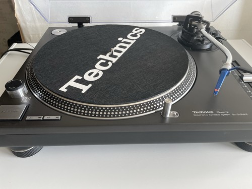 Technics 1210 mk2 turntable - technics,