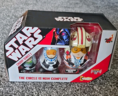 Hot toys star wars chubby - -,