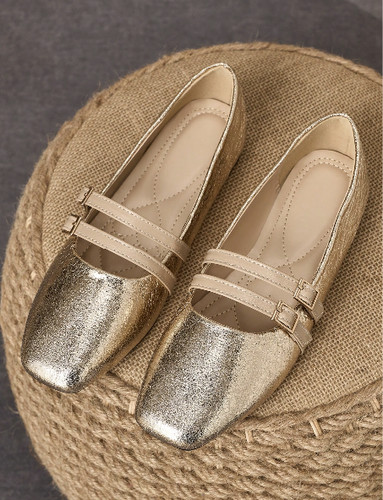 Size wide fit flat - uk,