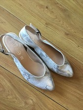 Pavers sling back shoes size