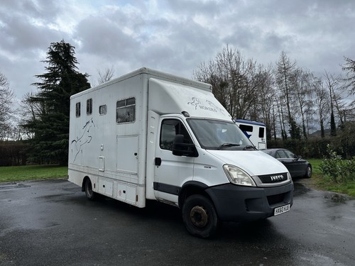Iveco 2010 horsebox 7ton - iveco,