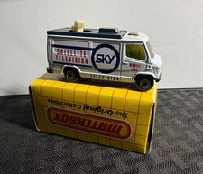 1990 White SKY TV NEWS TRUCK