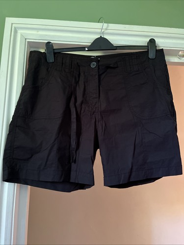Women black shorts size - black,