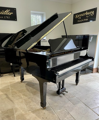 Yamaha baby grand - baby,