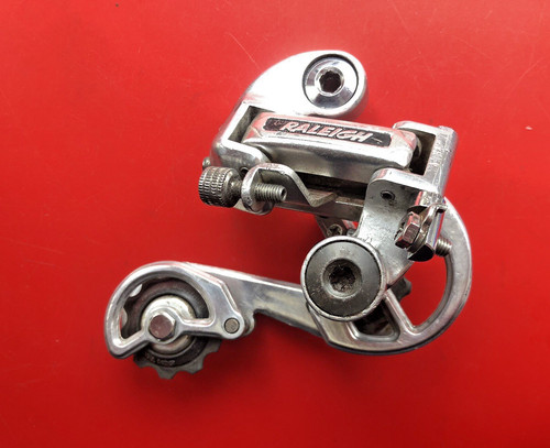 Vintage suntour raleigh rear - raleigh,