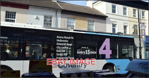 Photo four 4 branded - photo,
