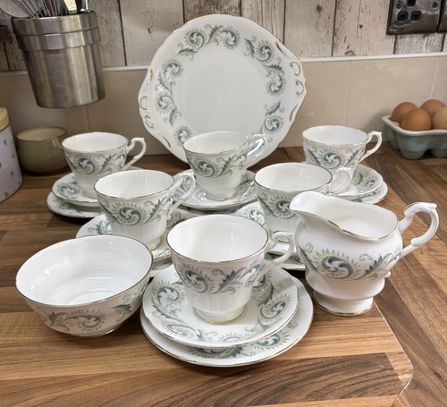 Vintage royal standard - vintage,