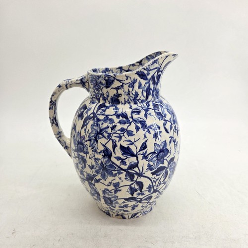 Extra large jug - bw,