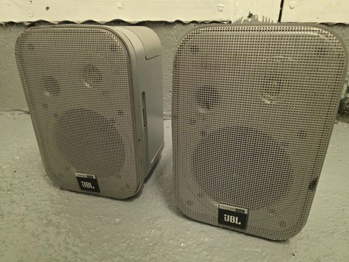 Jbl control one - 1, compact