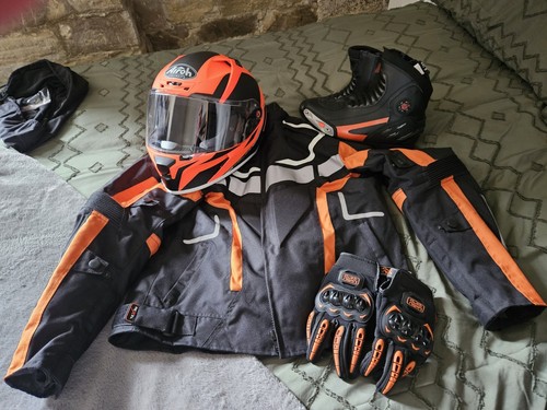 Motorbike clothing size - motorbike,