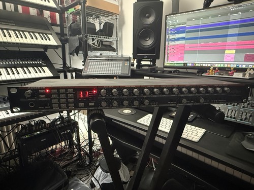 Novation drumstation tr 808 - drumstation, tr-808