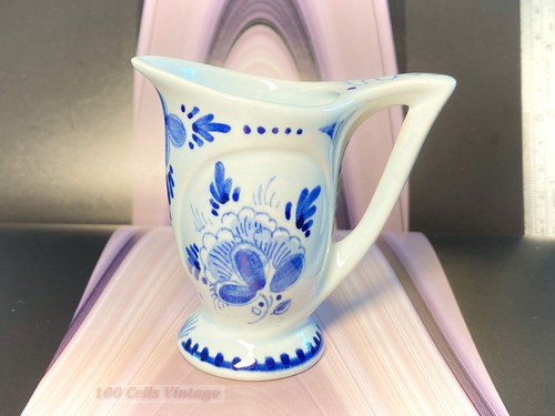 Small blue and white