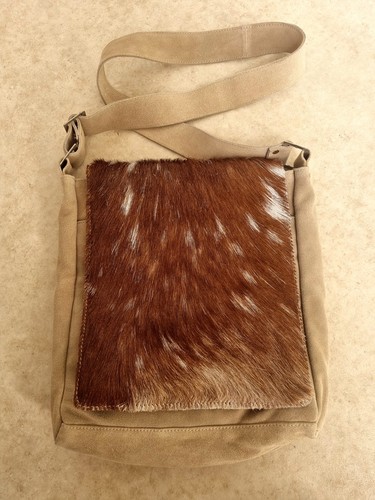 Hair hide beige suede - on,
