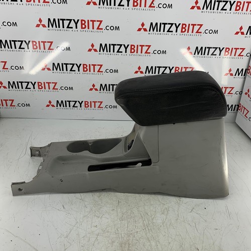 Centre floor console - centre,