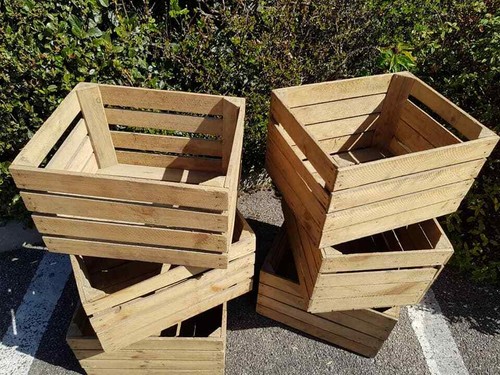 Clean wooden apple crates - clean,