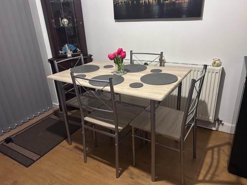 Vida designs roslyn dining - vida,