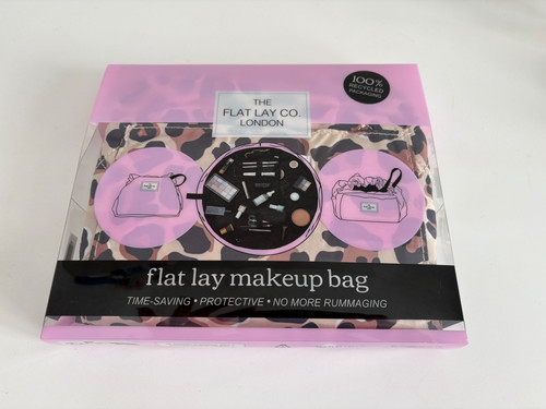 The flat lay london - lay, co.
