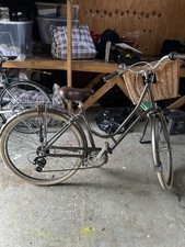 Raleigh Willow Women's Hybrid Bike 19-inch