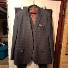 Joe Browns The Dapper Gent