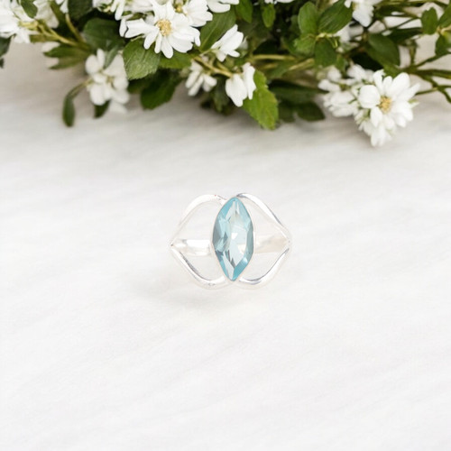 Sky blue topaz gemstone - topaz, 925