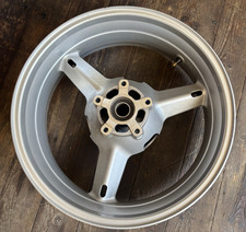 Suzuki GSXR1000 K1-4 Rear Wheel Rim 64111-40F01-Y6G