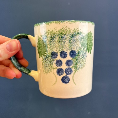 Poole pottery england hand - poole,