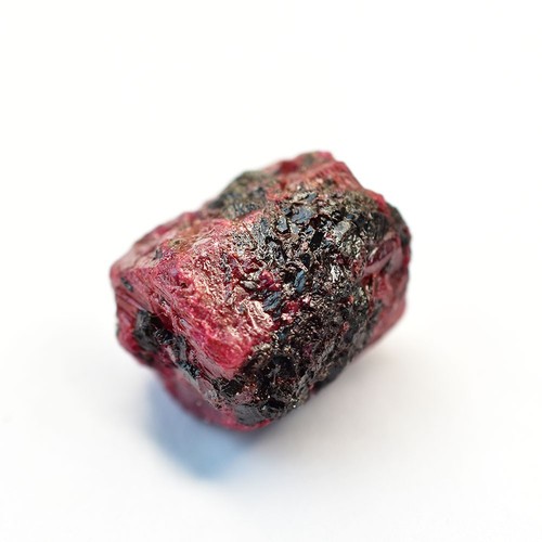 Uncut natural red - uncut,