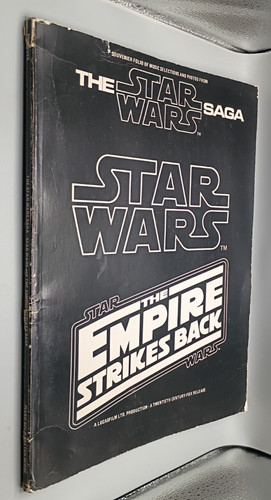 Star wars saga souvenier folio - wars,