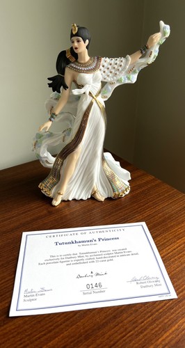 Danbury mint porcelain - danbury,