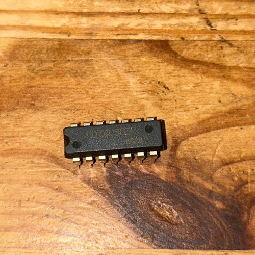 Pack hd74ls03p ttl logic - of,