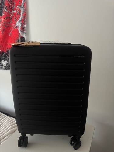 Samsonite hard shell - samsonite,