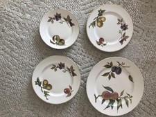 70+ pieces of Royal Worcester
