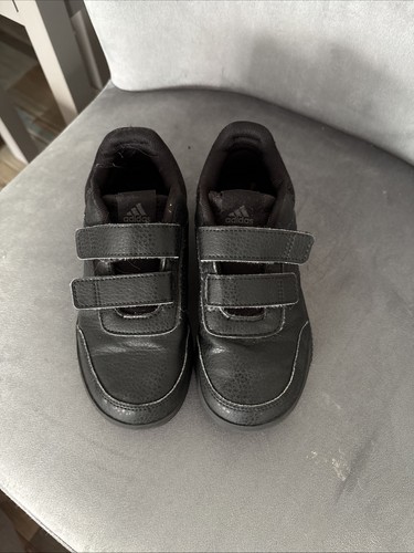 Boys girls adidas trainers - girls,