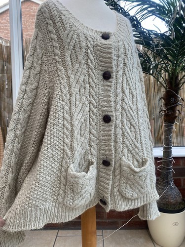 Vintage 1970 knitted - vintage,