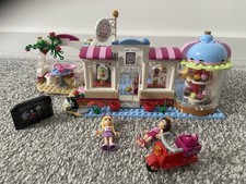 LEGO Friends 41119 Heartlake Cupcake Cafe Building Set