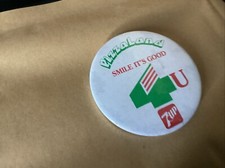Pizzaland vintage badge - 7, up