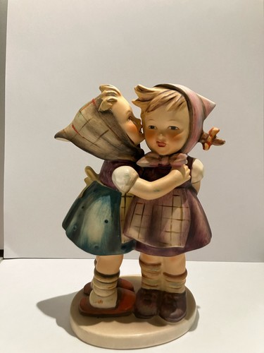 Goebel hummel telling her - telling,