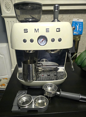 Smeg egf03cruk cream - smeg,