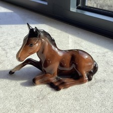 Beswick Lying Foal 915