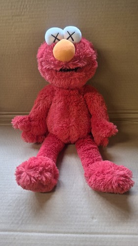 Kaws sesame street uniqlo - x,